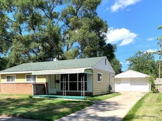 Foreclosed Home - 1428 BLOSSOM AVE, 48198
