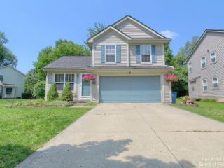 Foreclosed Home - 8523 BARRINGTON DR, 48198