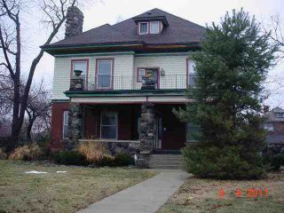 Foreclosed Home - 351 E BOSTON BLVD, 48202