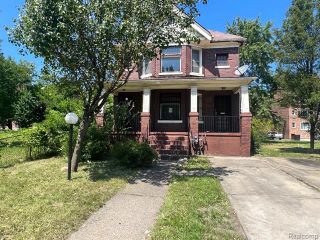 Foreclosed Home - 664 GLADSTONE ST # 666, 48202