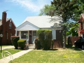 Foreclosed Home - 8889 CLOVERLAWN ST, 48204