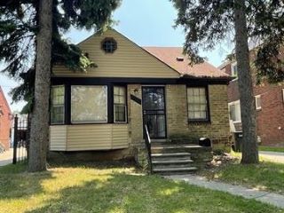 Foreclosed Home - 8280 NORMILE ST, 48204