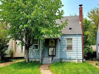 Foreclosed Home - 15847 FAIRMOUNT DR, 48205