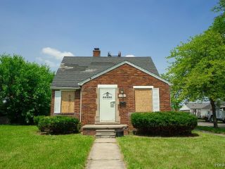Foreclosed Home - 16111 CARLISLE ST, 48205