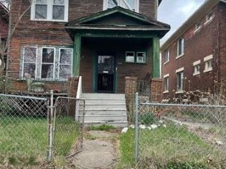 Foreclosed Home - 2746 COLUMBUS ST, 48206