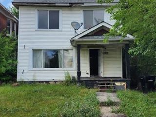 Foreclosed Home - 9242 GENESSEE ST, 48206