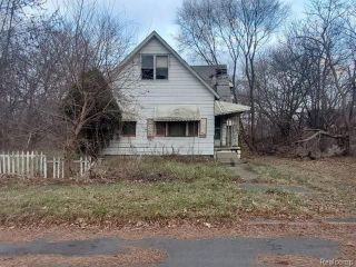 Foreclosed Home - 4226 18TH ST, 48208