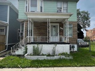 Foreclosed Home - 1297 BELVIDERE ST, 48214