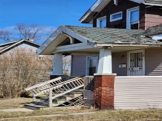 Foreclosed Home - 2160 COPLIN ST, 48215