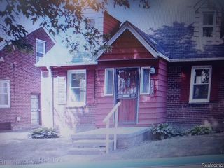 Foreclosed Home - 18423 ASHTON AVE, 48219