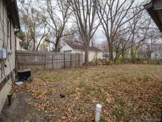 Foreclosed Home - 19940 GRANDVIEW ST, 48219