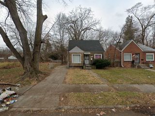 Foreclosed Home - 18451 HEYDEN ST, 48219