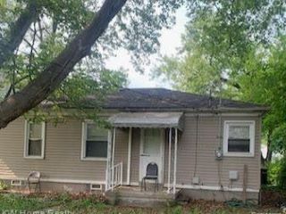 Foreclosed Home - 24055 FLORENCE ST, 48219