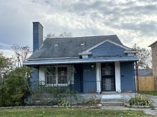 Foreclosed Home - 16150 KENTFIELD ST, 48219