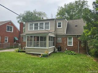 Foreclosed Home - 16590 VAUGHAN ST, 48219