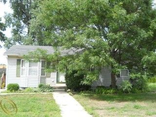 Foreclosed Home - 8522 BATES ST, 48220