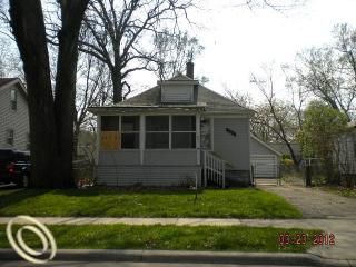 Foreclosed Home - 641 W HAZELHURST ST, 48220