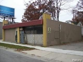 Foreclosed Home - 457 W BENNETT AVE, 48220
