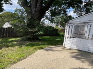 Foreclosed Home - 10620 CURTIS ST, 48221