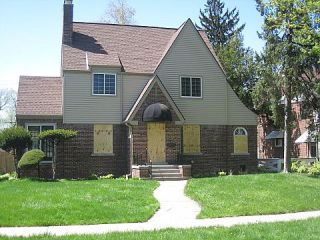 Foreclosed Home - 18803 BRETTON DR, 48223
