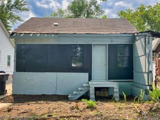 Foreclosed Home - 15095 LAHSER RD, 48223