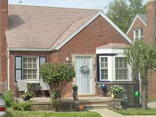 Foreclosed Home - List 100895087