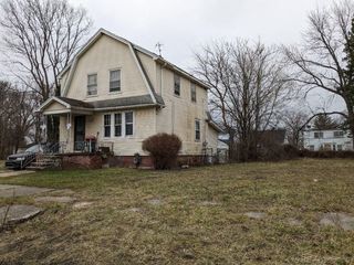 Foreclosed Home - 9205 WOODHALL ST, 48224
