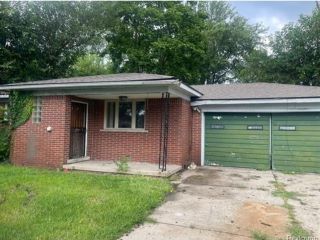 Foreclosed Home - 17431 WINDSOR ST, 48224