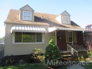 Foreclosed Home - 19928 Roscommon St, 48225