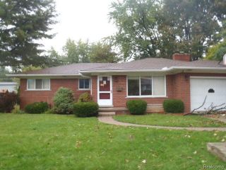 Foreclosed Home - 20277 Woodside St, 48225