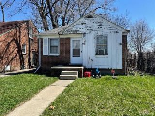 Foreclosed Home - 9540 SUSSEX ST, 48227