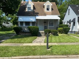 Foreclosed Home - 9953 RUTLAND ST, 48227