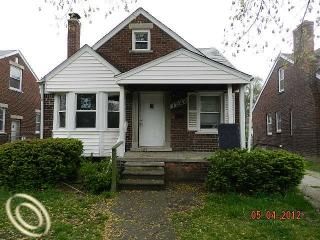 Foreclosed Home - 7522 FORRER ST, 48228