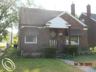 Foreclosed Home - 9114 WESTWOOD ST, 48228