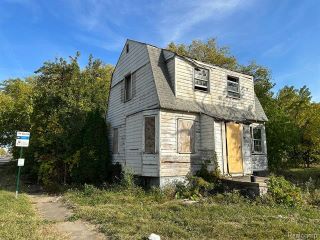 Foreclosed Home - 7846 GREENVIEW AVE, 48228