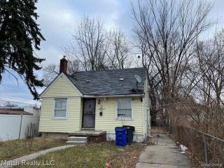 Foreclosed Home - 8680 STAHELIN AVE, 48228