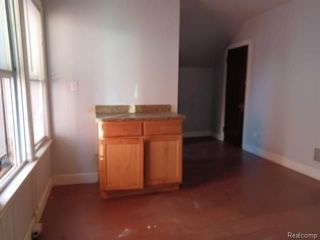 Foreclosed Home - 9338 WARD ST, 48228