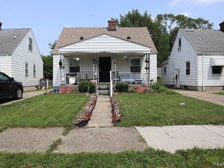 Foreclosed Home - 6216 WESTWOOD ST, 48228