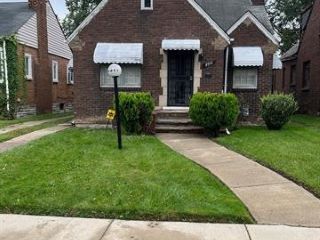 Foreclosed Home - 8911 STEEL ST, 48228