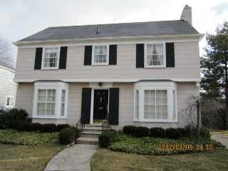 Foreclosed Home - 1222 HARVARD RD, 48230