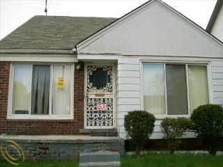 Foreclosed Home - 18942 ALGONAC ST, 48234