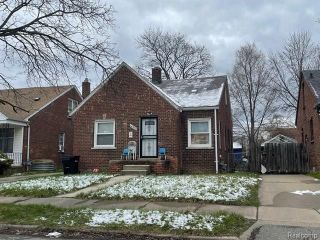 Foreclosed Home - 16207 SAINT MARYS ST, 48235