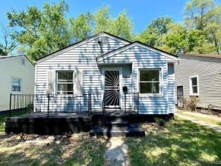 Foreclosed Home - 19781 OAKFIELD ST, 48235