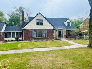 Foreclosed Home - 344 KERCHEVAL AVE, 48236
