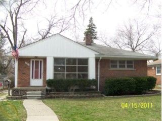 Foreclosed Home - 23531 MEADOWLARK ST, 48237