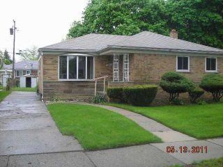 Foreclosed Home - 23041 RADCLIFT ST, 48237