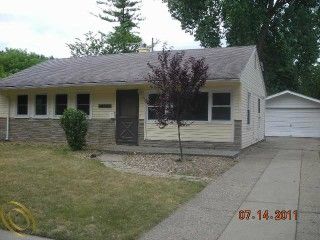 Foreclosed Home - 10221 CORNING ST, 48237