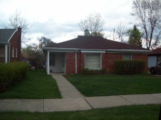 Foreclosed Home - 23110 KENOSHA ST, 48237