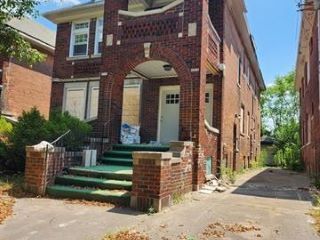 Foreclosed Home - 2719 LESLIE ST, 48238