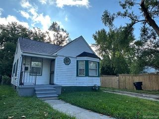 Foreclosed Home - 14656 ROSELAWN ST, 48238